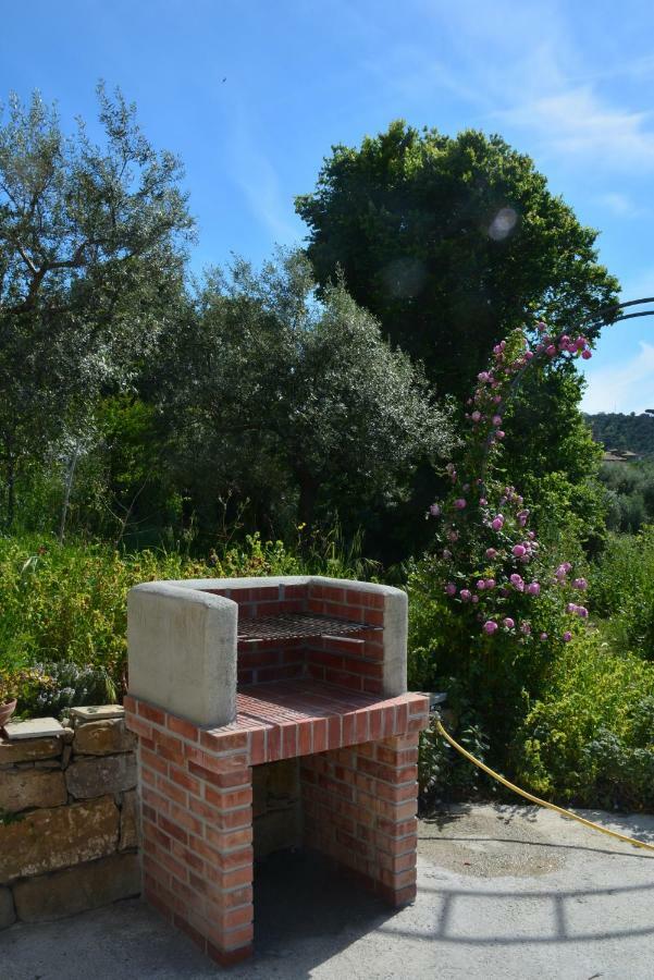 Casale Dionisia, Santa Maria Di Castellabate, Appartamento Iris ภายนอก รูปภาพ